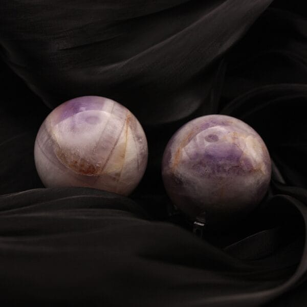 Banded Onyx Sphere (different variations)💜
