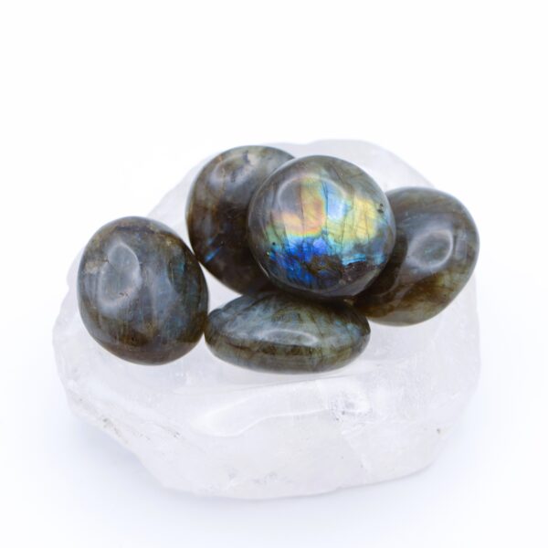 Labradorite smoothstone✨ - Image 4