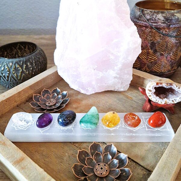 Kit Stecca di Selenite con Pietre dei 7 Chakra 🌈