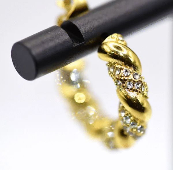 Torchon hoop earrings with small rhinestones - Image 3